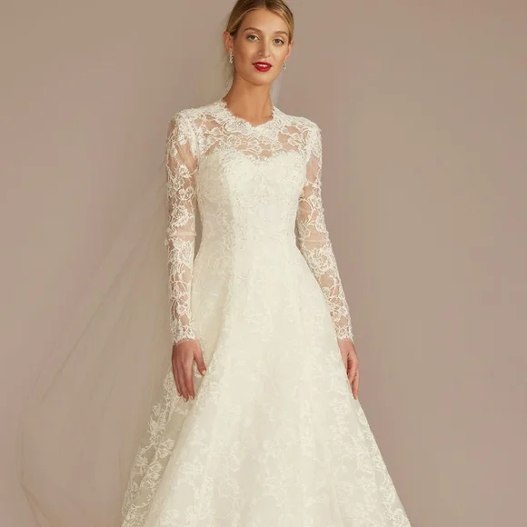 chinese dress ladies Custom Allover 3D Flowers Lace Sleeveless A-Line Wedding Dress main image 0